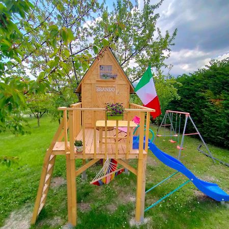 Apartament Mansarda Viti - Sguardo Su Frontone - Zewnętrze zdjęcie