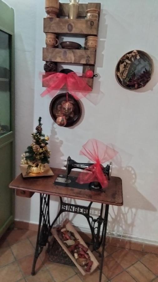 Apartament Mansarda Viti - Sguardo Su Frontone - Zewnętrze zdjęcie