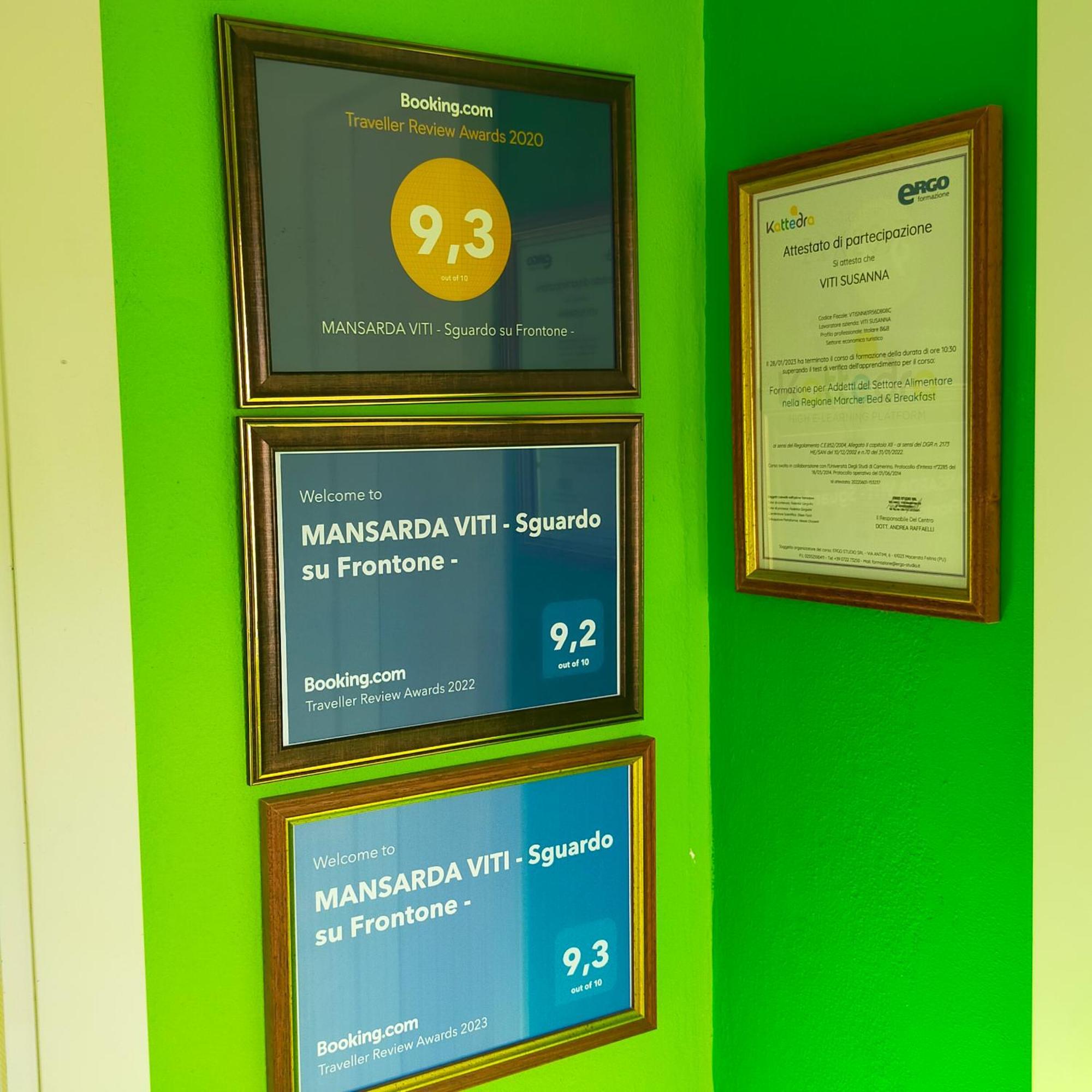 Apartament Mansarda Viti - Sguardo Su Frontone - Zewnętrze zdjęcie
