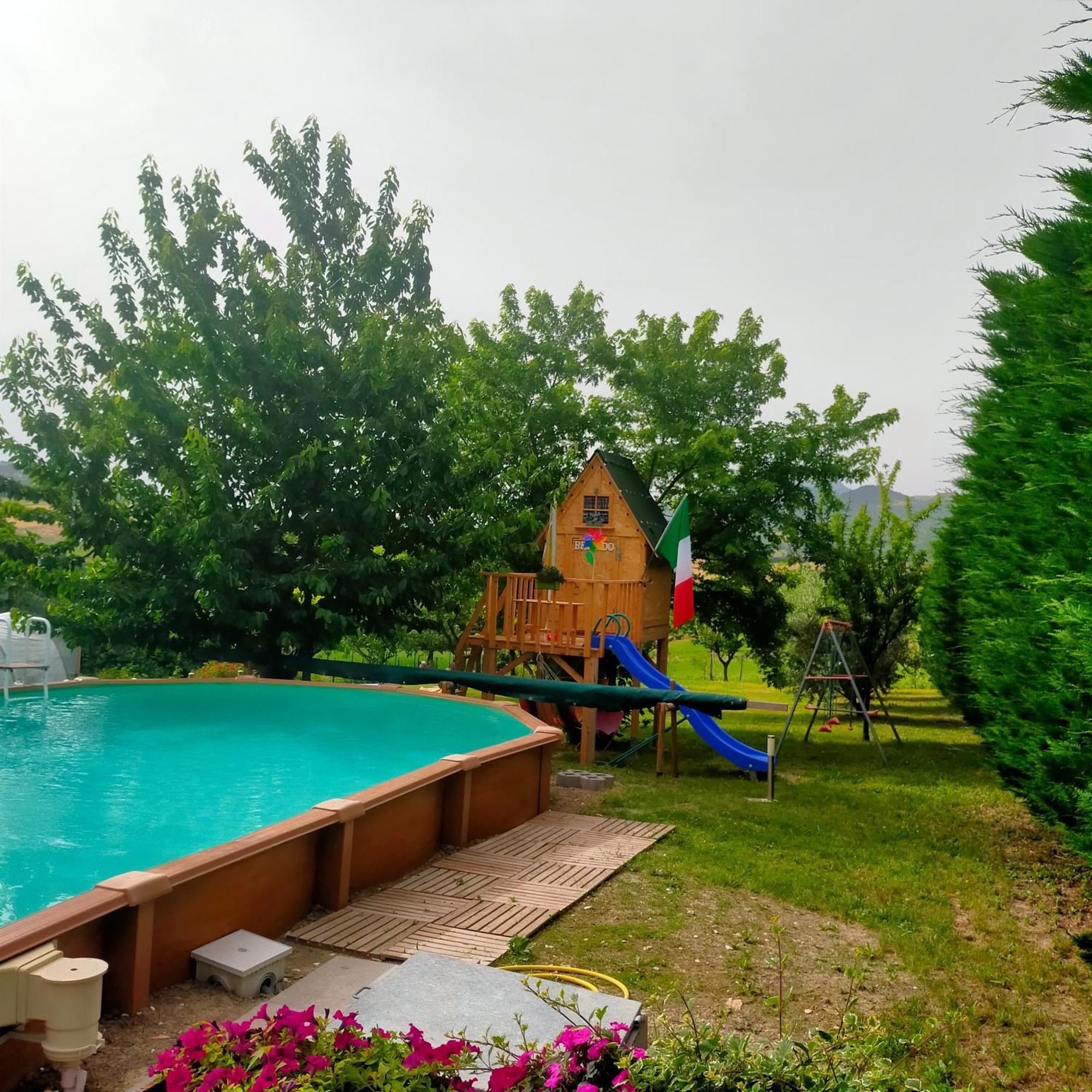 Apartament Mansarda Viti - Sguardo Su Frontone - Zewnętrze zdjęcie